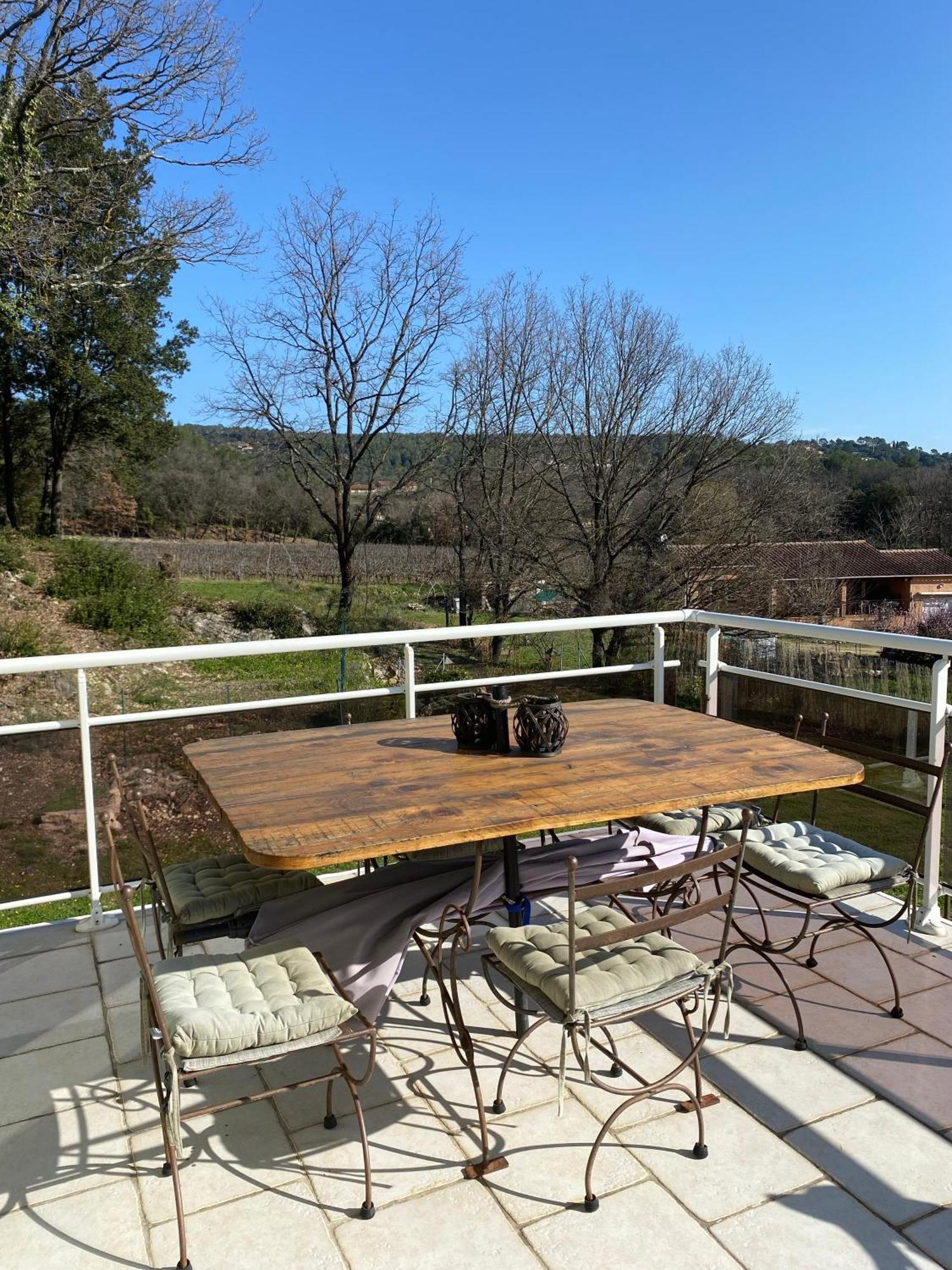 Bed and Breakfast L'Eveil En Provence Entrecasteaux Экстерьер фото