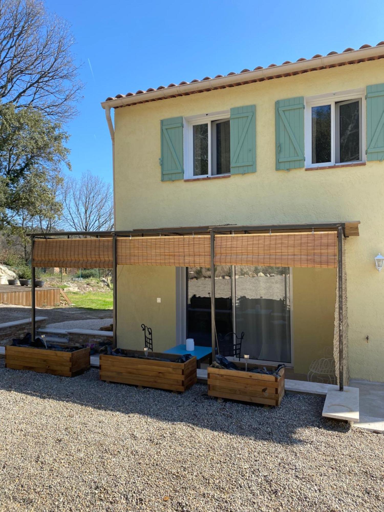Bed and Breakfast L'Eveil En Provence Entrecasteaux Экстерьер фото